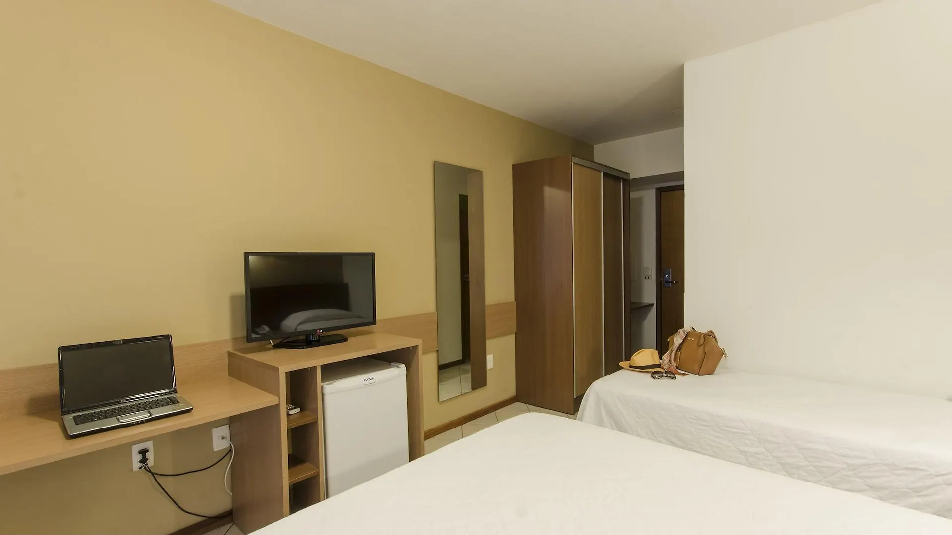 Atoba Praia Hotel Balneario Camboriu 4*,  Brezilya