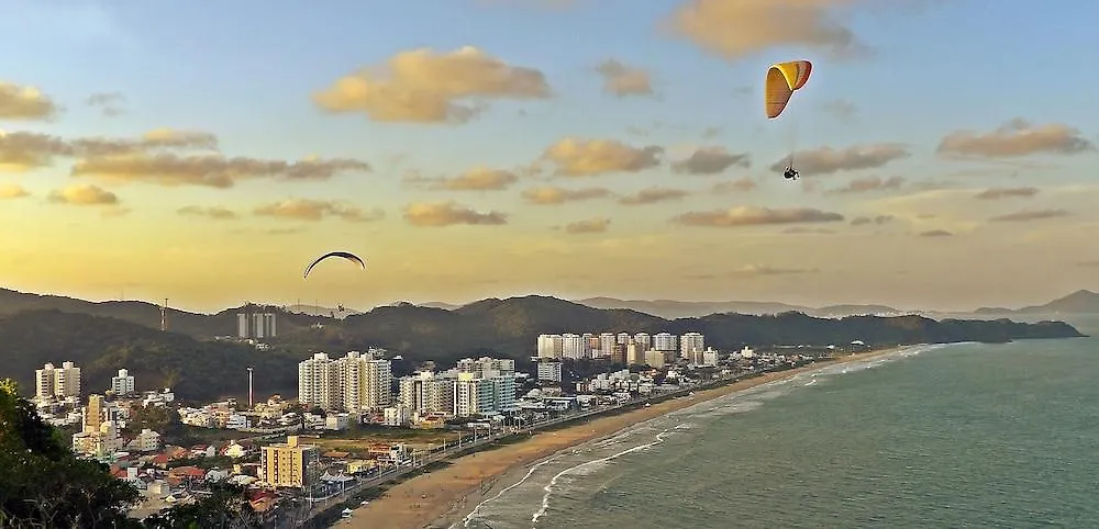 아토바 프라이아 호텔 Balneário Camboriú